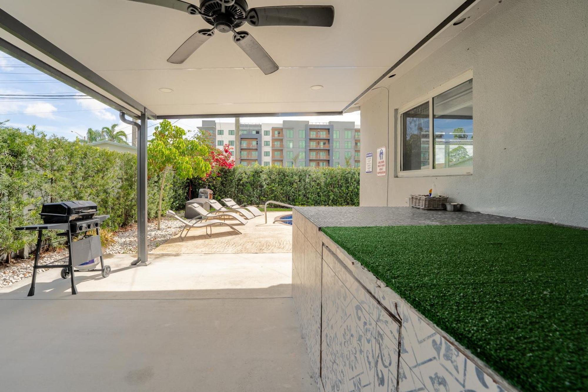 Home With A Pool Close To Beach And Fll Airport Pool Heated October- March Fort Lauderdale Eksteriør billede